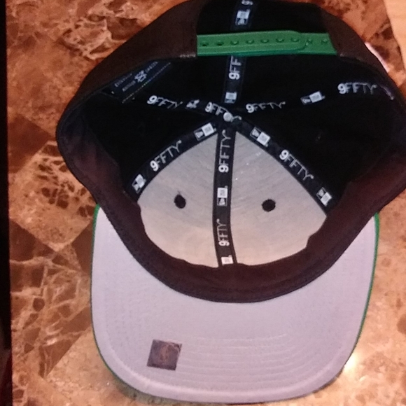 Celtics Hat - Picture 4 of 4